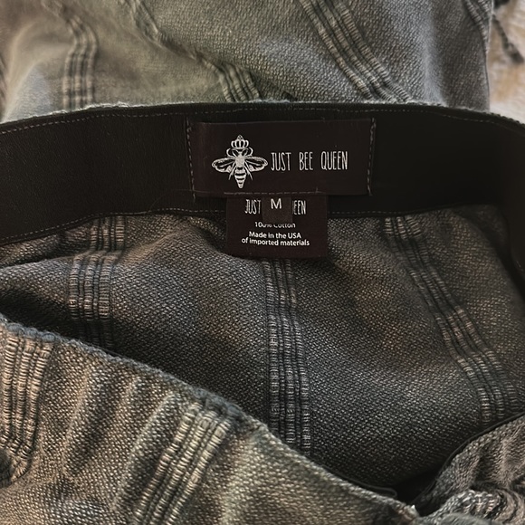 NWOT Just Bee Queen Tulum Stonewashed Skirt in Grey Size M - Picture 4 of 6
